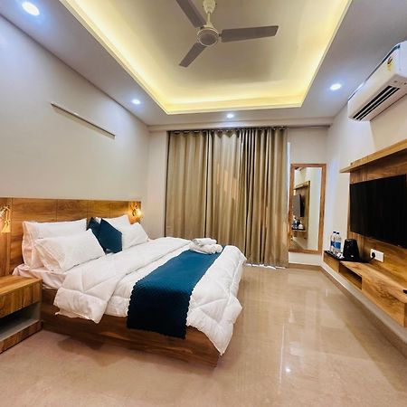 1 Bhk Serviced Apartments Near Millennium City Centre Gurugram With Private Washing Machine Gurgáon Kültér fotó